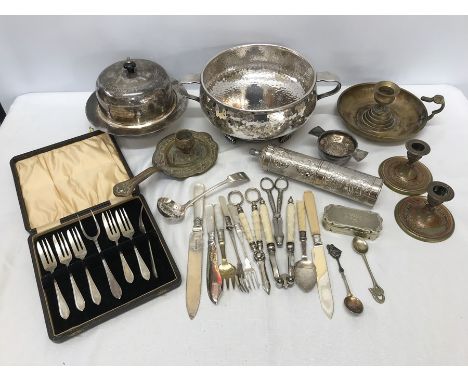 Selection of silver plate and brassware, silver plated bowl with hammered finish, muffin dish, various cutlery inc. bone and 