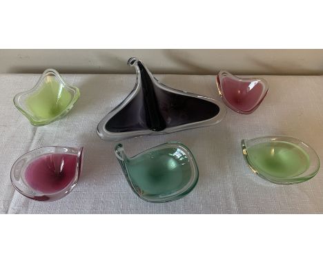 Six pieces of Flygsfors glass including Paul Kedelv Manta Ray dish 22.5 cms. All marked Flysgfors  Coquille to base with date