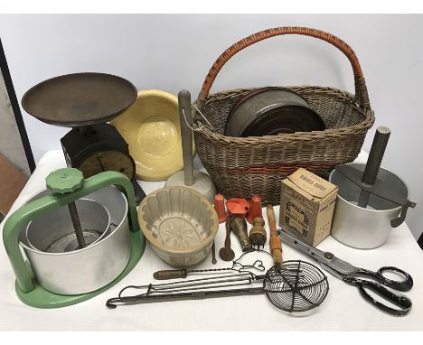 Kitchenware, wicker basket, green enamel meat press, small stoneware mixing bowl 24cms w, Hughes scales, pie cutter, condimen