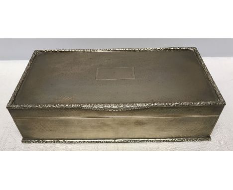 Hallmarked silver trinket box, wood lined inner, engine turned decoration. Collingwood. C and S Ltd Birmingham 1939. 18 w x 9