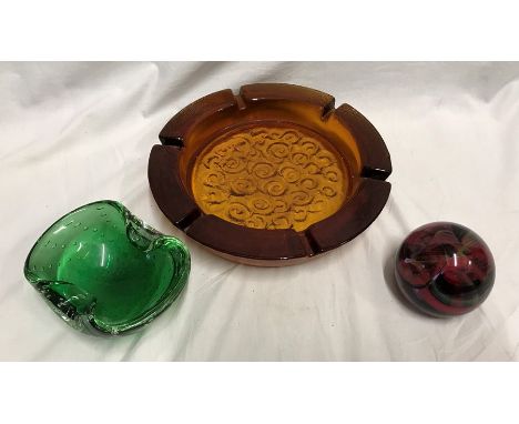 Glassware, 1970's, large tangerine glass ashtray Whitefriars style 24.5cms w x 4.5cms h, a green bubble glass ashtray 14 x 10