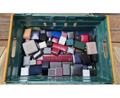 A Large quantity of modern &amp; vintage jewellery boxes. 