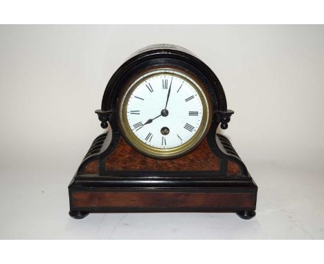 An early 20th Century mantel clock
