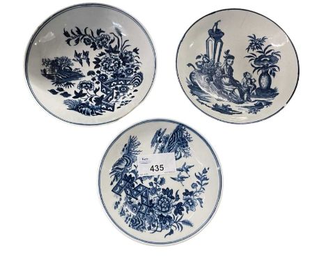 A group of three Worcester porcelain saucers (damages)