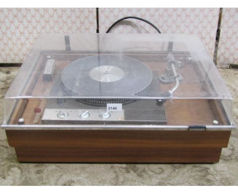 A Garrard 401 record player with SME model 3009 tone arm, together with a further SME head shell, Shure type II high trackabi