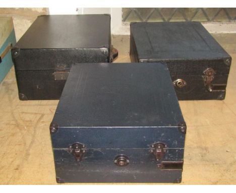 Three vintage portable wind-up gramophones, linguaphone, Alba model 302, further example with Celsior concert sound head (3) 