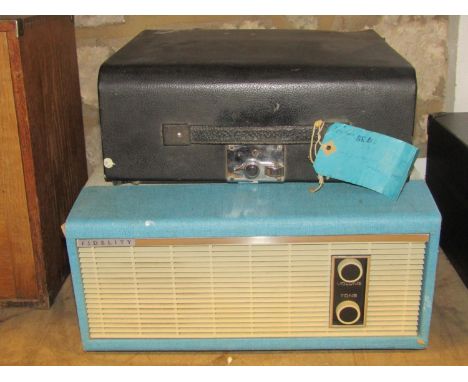 A vintage Fidelity record player together with a cased Imperial model T typewriter (2) 