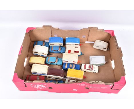 A COLLECTION OF UNBOXED CORGI TOYS TRIUMPH ACCLAIM AND HONDA PRELUDE CARS AND ASSORTED CARAVANS, Triumph Acclaim, No.276, Hon