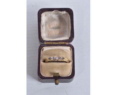 A FIVE STONE DIAMOND RING, yellow metal ring, set with five old cut diamonds, approximate total diamond weight 0.35ct, stampe