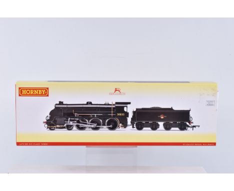 A BOXED OO GAUGE HORNBY RAILWAY MODEL LATE BR S15 4-6-0 CLASS, no. 30830, in BR Black with Late Crest, item no. R3329, appear
