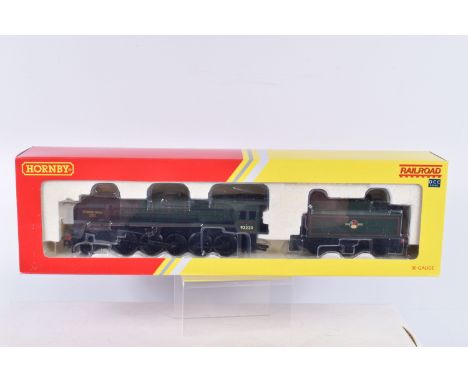 A BOXED OO GAUGE HORNBY RAILWAY MODEL CLASS 9F 2-10-0, no. 92220 'Evening Star, in BR Green with Late Crest- Railroad range, 