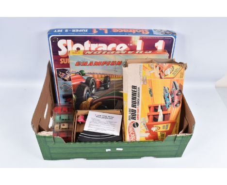 A BOXED JOUEF FOR PLAYCRAFT CHAMPION MOTOR RACING SET, No.X 100 A, complete with both cars Jaguar E type in green and Mercede