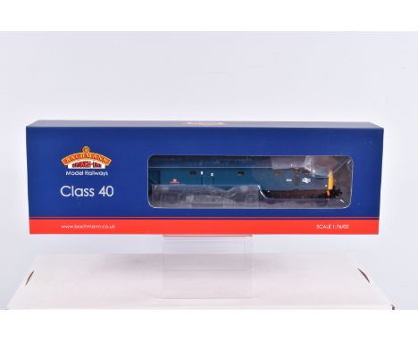 A BOXED OO GAUGE BACHMANN BRANCHLINE MODEL RAILWAYS LOCOMOTIVE, Class 40 Diesel, no. 233 'Empress of England', in BR Blue wit