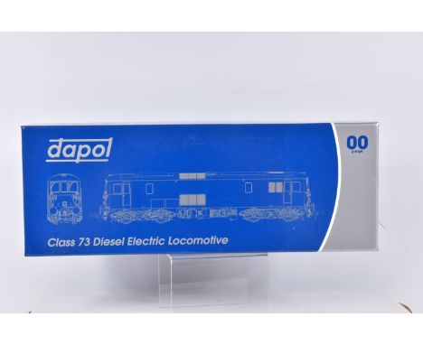 A BOXED OO GAUGE DAPOL CLASS 73 DIESEL ELECTRIC LOCOMOTIVE, no. E6001, Livery BR Green, Club Special Exclusive to Dapol Colle