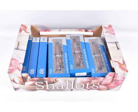 EIGHT BOXED OO GAUGE DAPOL WAGONS, to include item no. 4F-044-003 FEAB Container Twin Pack, item no. 4F-044-004 FEAB Containe