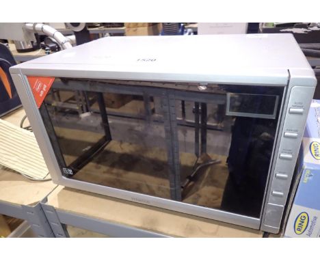 Kenwood 800w microwave with grill. All electrical items in this lot have been PAT tested for safety and have passed. This doe