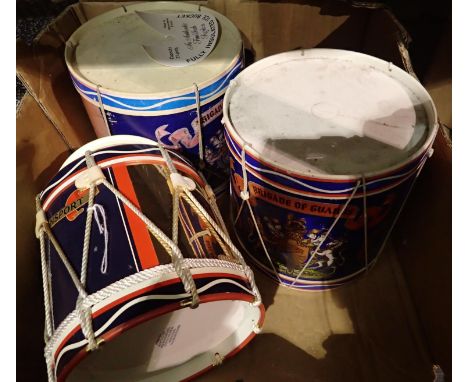 Three drum form ice buckets, each 19 x 19 cm. P&amp;P Group 3 (£25+VAT for the first lot and £5+VAT for subsequent lots) 