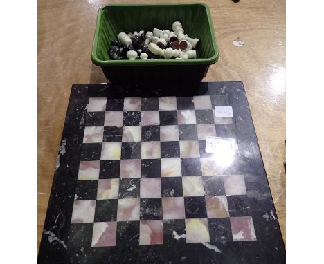 Small marble chess set, complete. P&amp;P Group 3 (£25+VAT for the first lot and £5+VAT for subsequent lots) 