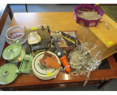 Vintage items to include enamelled candle holders and a child's Vulcan Countess sewing machine, together with a crystal dropp