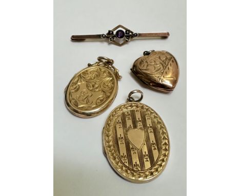 A 9ct gold heart shaped locket, (l 2cm), a 9ct gold oval engraved locket with initials E R, (l 3cm) an Edwardian bar brooch s