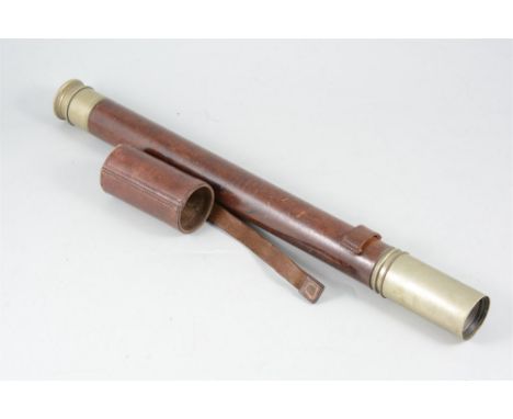 A military issue telescope by Broadhurst, Clarkson &amp; Co, 63 Farringdon Road London. Model Telescope Marine MK.1 No. 268, 