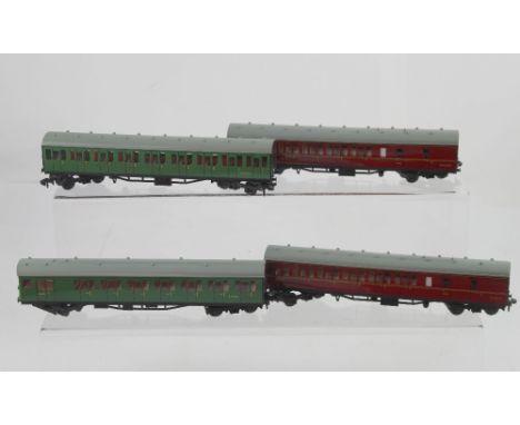 A collection of Hornby Dublo model railways coaches comprising five 483 Surburban Coaches, four Hornby Dublo 4150 Electric Dr