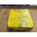 Lot of 2: DeWalt Hand ools: (1) DC925 Cordless Drill (1) DC825 Cordless Impact Driver