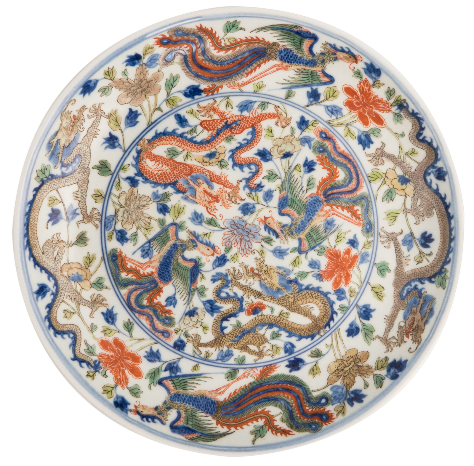 A Chinese polychrome deep plate, decorated with dragons and phoenixes ...