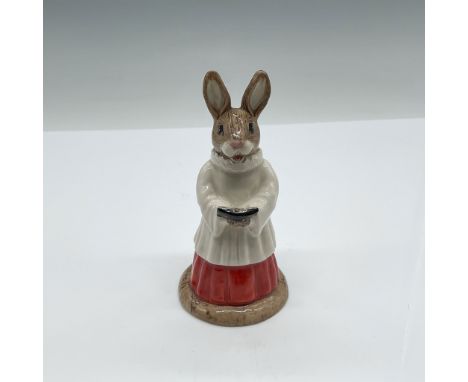 Handcrafted and hand-decorated Bunnykins Choir Singer figurine by Royal Doulton. Made in England in 2000, this delightful cer
