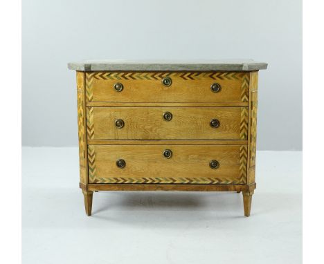 AN EARLY 19TH CENTURY SWEDISH GUSTAVIAN CHEST OF DRAWERSthe front decorated with a band of parquetry chevrons in various wood