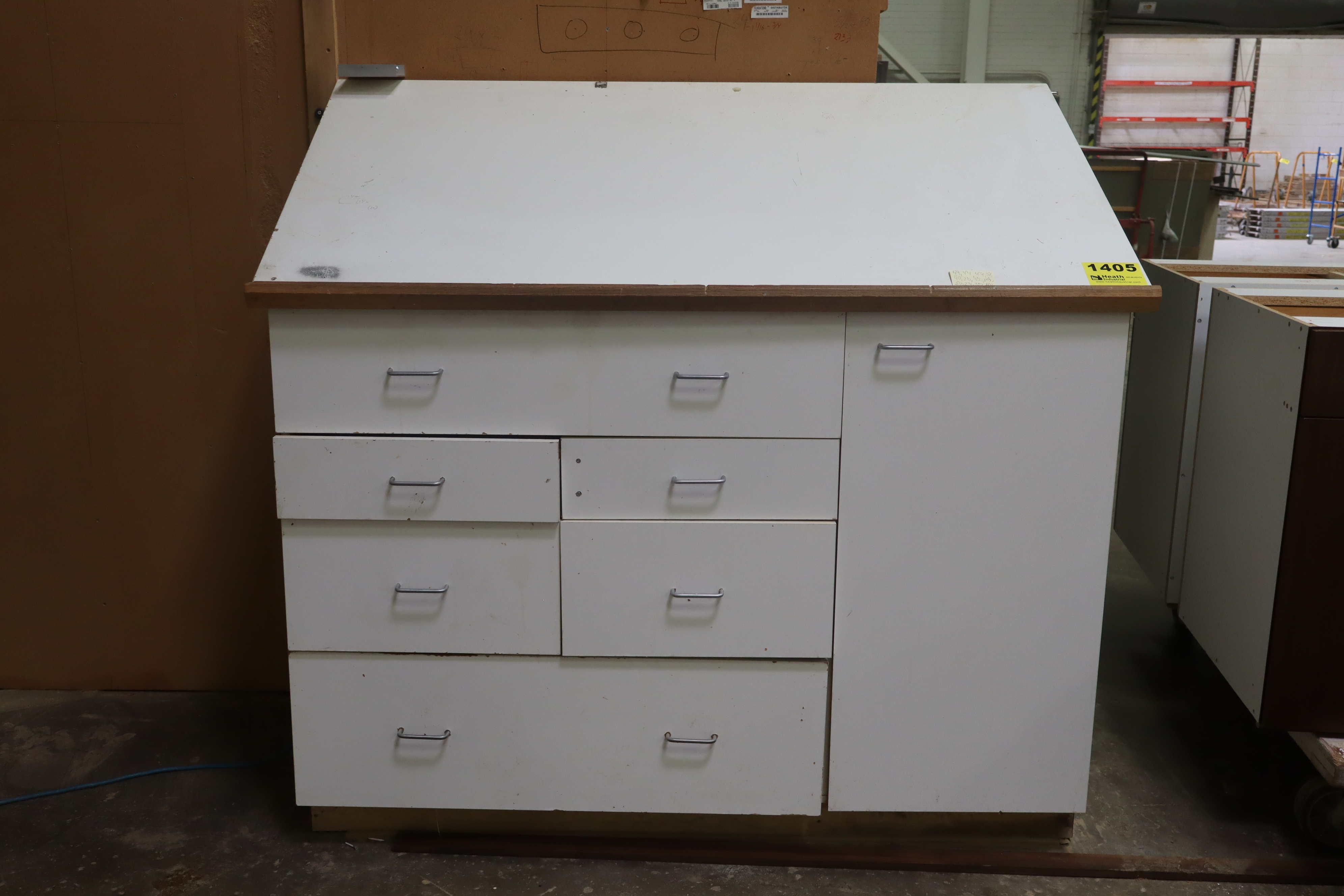 Lot 1405