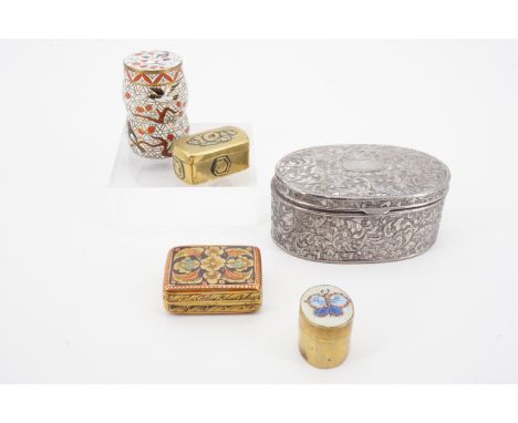 A Meiji Japanese brass snuff or pill box, a cloisonne box, a champleve enamelled brass snuff and an electroplated bijouterie 