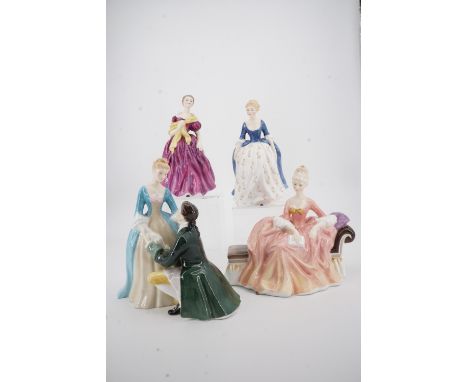 Royal Doulton figurine Adrienne top - HN 2152