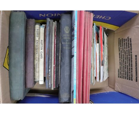 [ Automobilia, classic car, motorcycle ] A large quantity of vintage automotive literature, pamphlets and ephemera, predomina