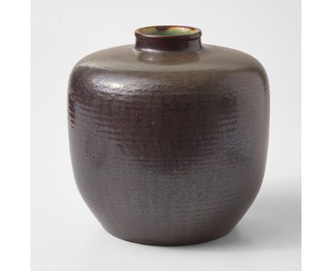 StonewareCrystaline glazeImpressed "WEDGWOOD" and "NW"(H: 8 1/4, Dia: 8 in.)Qty: (1)ProvenanceHarry Seldon CollectionPhillips