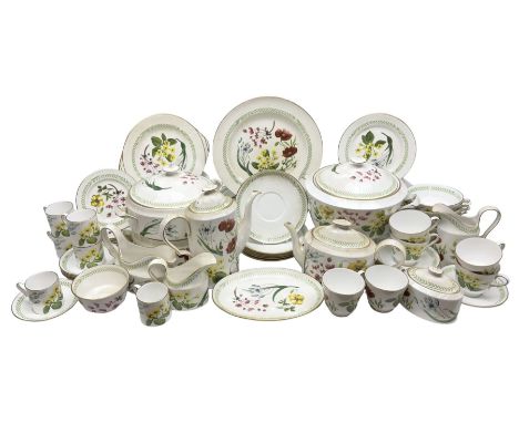 Spode Country Lane pattern part tea and dinner service, comprising six dinner plates, six smaller plates, six teacups and sau