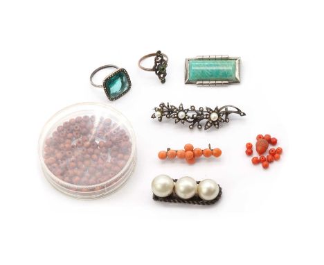 A collection of jewellery, to include an Art Deco French amazonite brooch, with pin and visor catch, French crab mark, maker'
