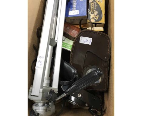 LOT OF VARIOUS CAMERAS, TRIPOD AND CAMERA ACCESSORIES 