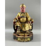 Asiatika Holzfigur, wohl China, wohl hoher Beamter oder Kaiser, beschädigt