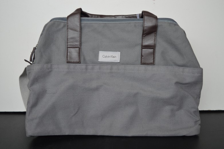 calvin klein holdall