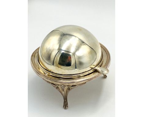 An Italian silver butter dish by Greggio, marked 925, 277g without glass liner. Estimate: £150-180