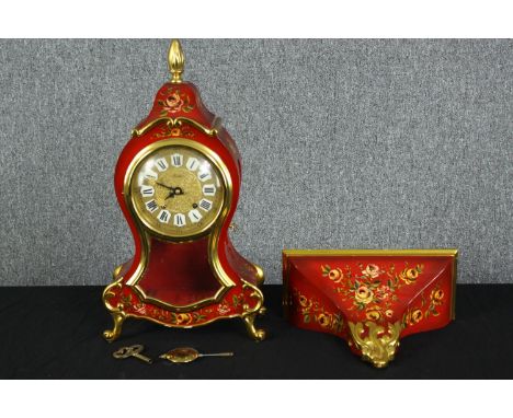 A Zenith made eight day bracket clock. Complete with its key and pendulum. Late twentieth century. H.49 cm. 