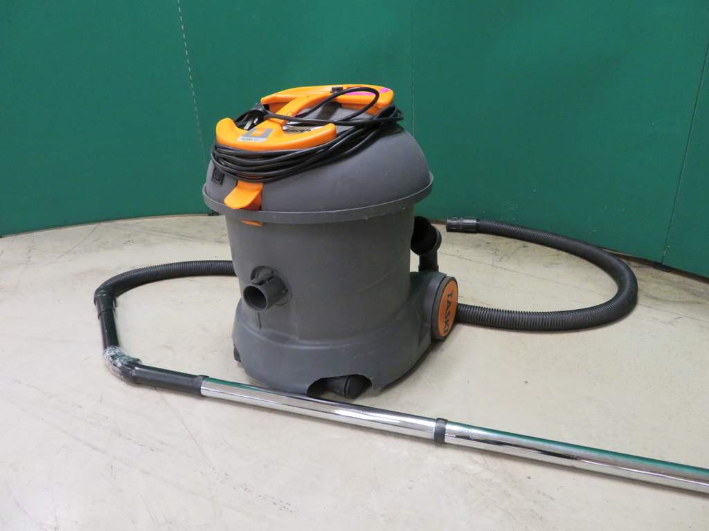 Taski Vento 15 Vacuum Cleaner. Doesn’t Power Up. 220-240v.