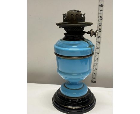 A vintage Hinks Duplex oil lamp base with blue enamel reservoir a/f 