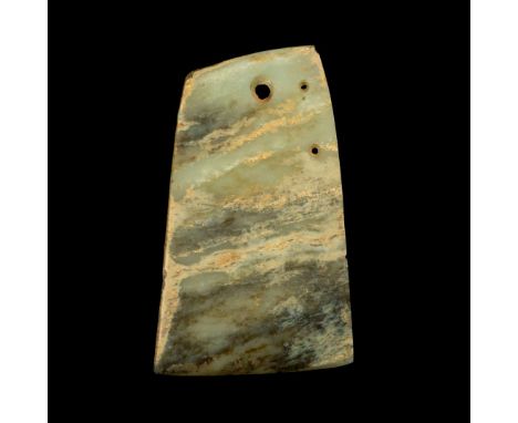 CHINESE ARCHAIC JADE RITUAL BLADE SHANG DYNASTY 商 玉鉞of tapered rectangular shape, narrow side with rounded edges, the cutting