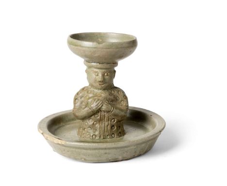  CHINESE YUE-WARE CELADON-GLAZED LAMP STAND SUPPORTED BY A FOREIGN FIGURE WESTERN JIN DYNASTY OR LATER 東晉或以後 越窯青釉胡人立柱燈盞made i