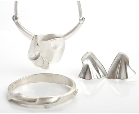 SUITE OF LAPPONIA SILVER JEWELLERY
comprising a necklace, bangle and pair of clip on earrings, the necklace and bangle with f