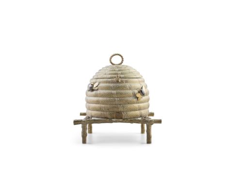 A GILT METAL 'BEE SKEP' JEWELLERY SEWING BOX, 19TH CENTURY of naturalistic form, with rope twist loop handle, the button to o