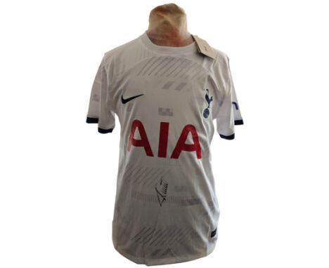 Simon Davies Tottenham Hotspur signed white Nike AIA T-Shirt. Good condition. All autographs come with a Certificate of Authe