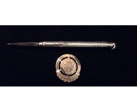 HADASSAH, A VINTAGE YELLOW METAL CIRCULAR LIFELONG MEMBERSHIP BADGE With a scrolled base, together with a Continental yellow 